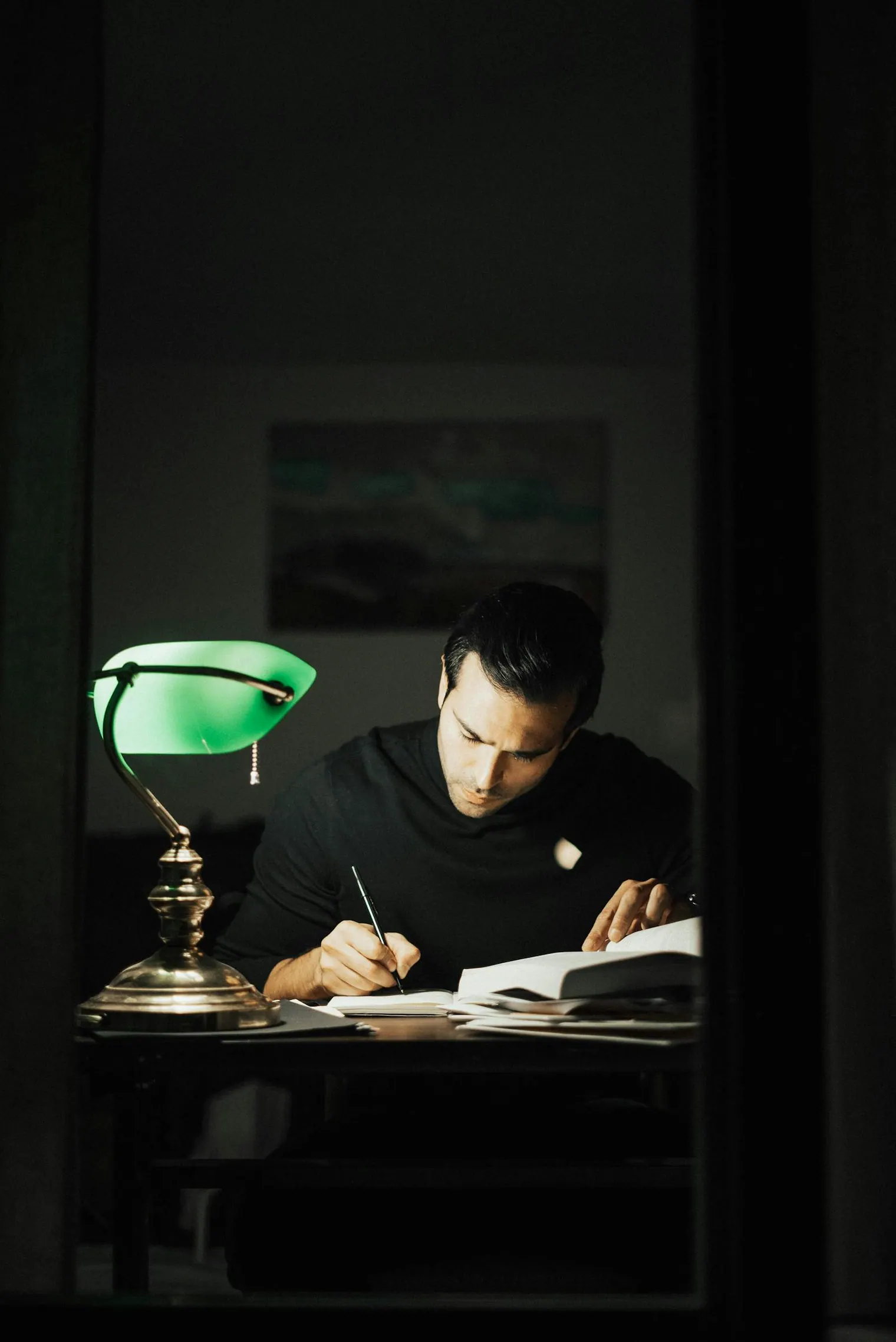 Candidate writing self-awareness notes for behavioral interview failure and conflict stories